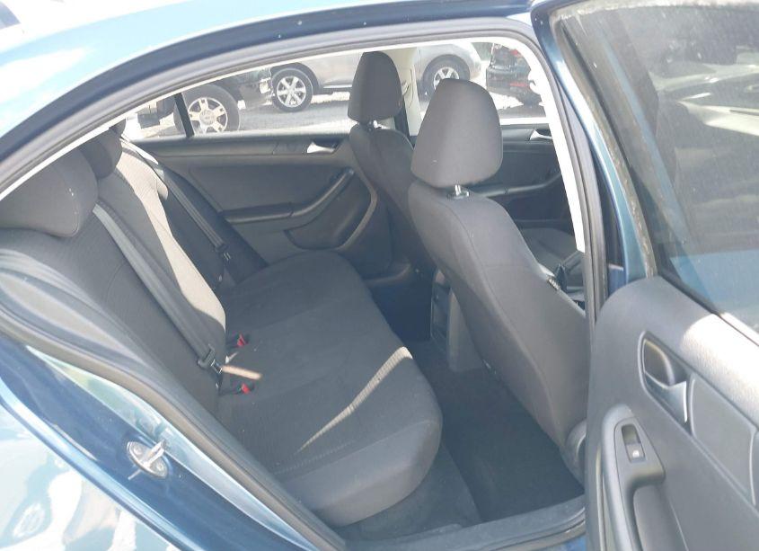 Photo 5 of 2016 Volkswagen Jetta 1.4T S (VIN 3VW267AJ7GM228802)