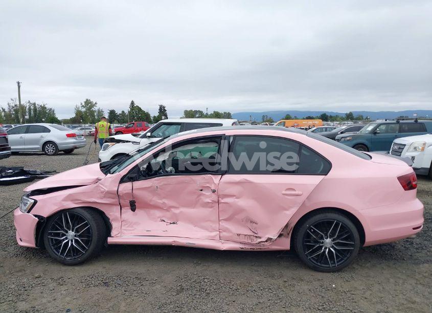 Photo 14 of 2016 Volkswagen Jetta 1.4T S (VIN 3VW267AJ7GM326731)