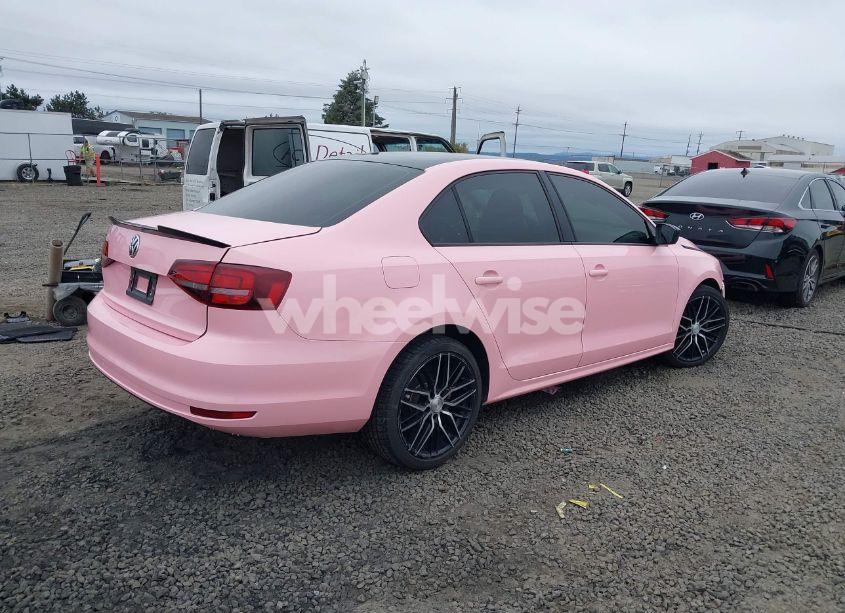 Photo 4 of 2016 Volkswagen Jetta 1.4T S (VIN 3VW267AJ7GM326731)