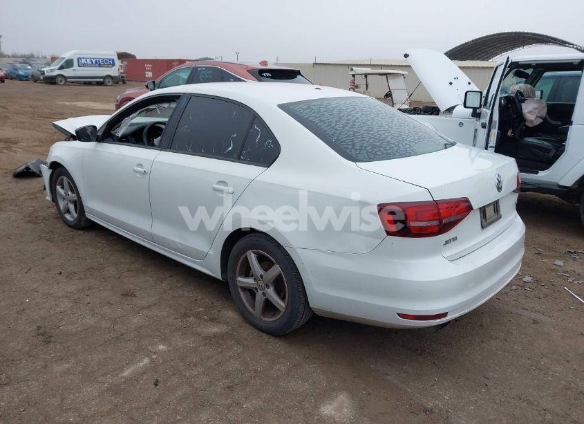 Photo 3 of 2016 Volkswagen Jetta 1.4T S (VIN 3VW267AJ7GM373743)