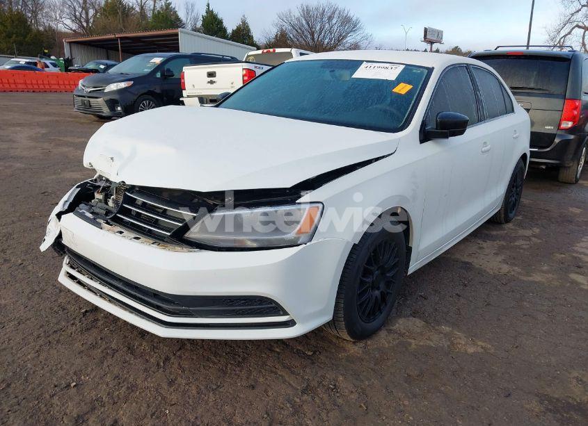 Photo 2 of 2016 Volkswagen Jetta 1.4T S (VIN 3VW267AJ8GM212513)