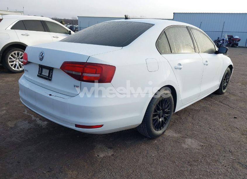Photo 4 of 2016 Volkswagen Jetta 1.4T S (VIN 3VW267AJ8GM212513)