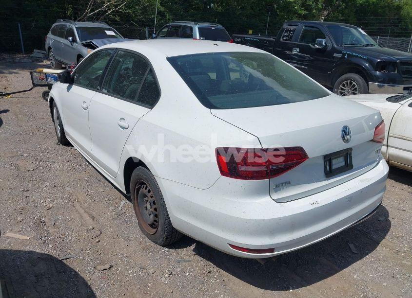 Photo 3 of 2016 Volkswagen Jetta 1.4T S (VIN 3VW267AJ8GM236939)