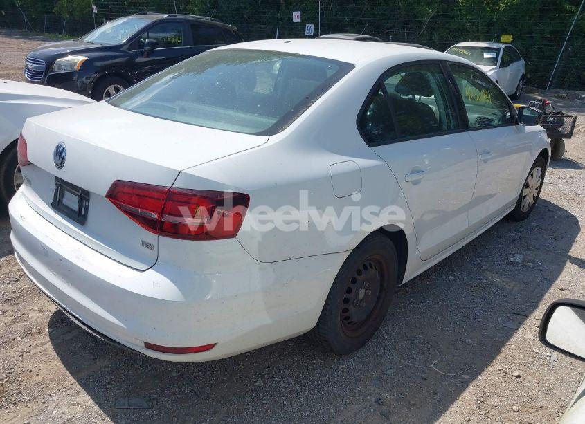 Photo 4 of 2016 Volkswagen Jetta 1.4T S (VIN 3VW267AJ8GM236939)