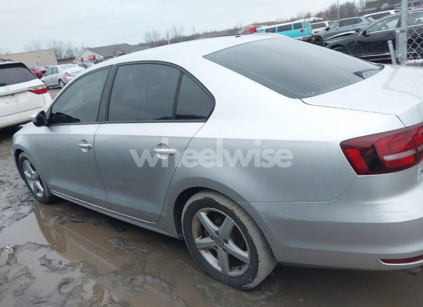 Photo 14 of 2016 Volkswagen Jetta 1.4T S (VIN 3VW267AJ8GM275563)