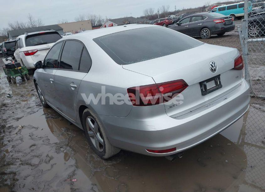 Photo 3 of 2016 Volkswagen Jetta 1.4T S (VIN 3VW267AJ8GM275563)
