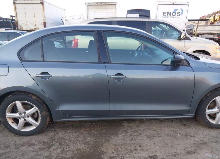 Photo 13 of 2016 Volkswagen Jetta 1.4T S (VIN 3VW267AJ8GM329850)