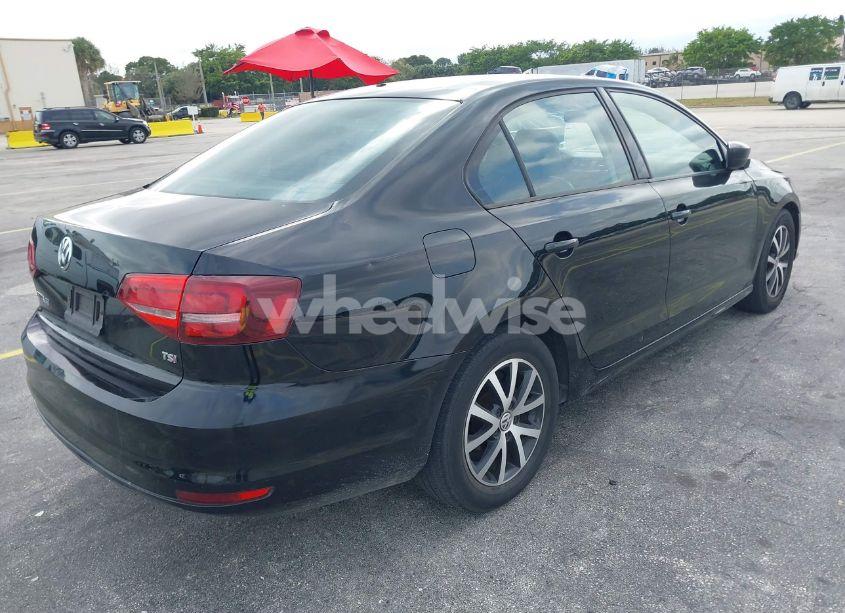 Photo 4 of 2016 Volkswagen Jetta 1.4T S (VIN 3VW267AJ8GM413974)