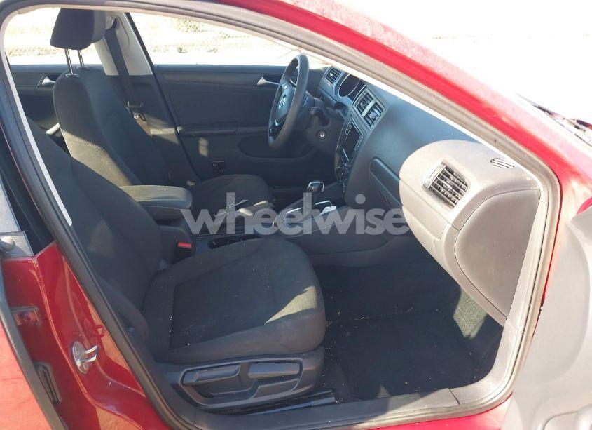 Photo 5 of 2016 Volkswagen Jetta 1.4T S (VIN 3VW267AJ8GM416101)