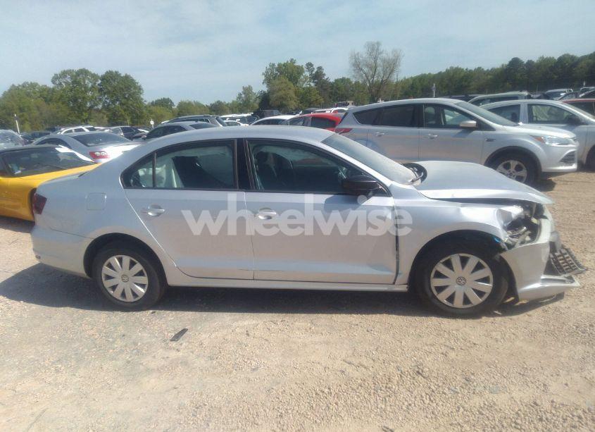 Photo 13 of 2016 Volkswagen Jetta 1.4T S (VIN 3VW267AJ9GM222273)