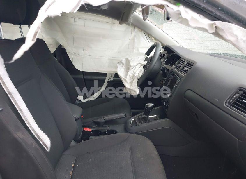 Photo 5 of 2016 Volkswagen Jetta 1.4T S (VIN 3VW267AJ9GM222273)