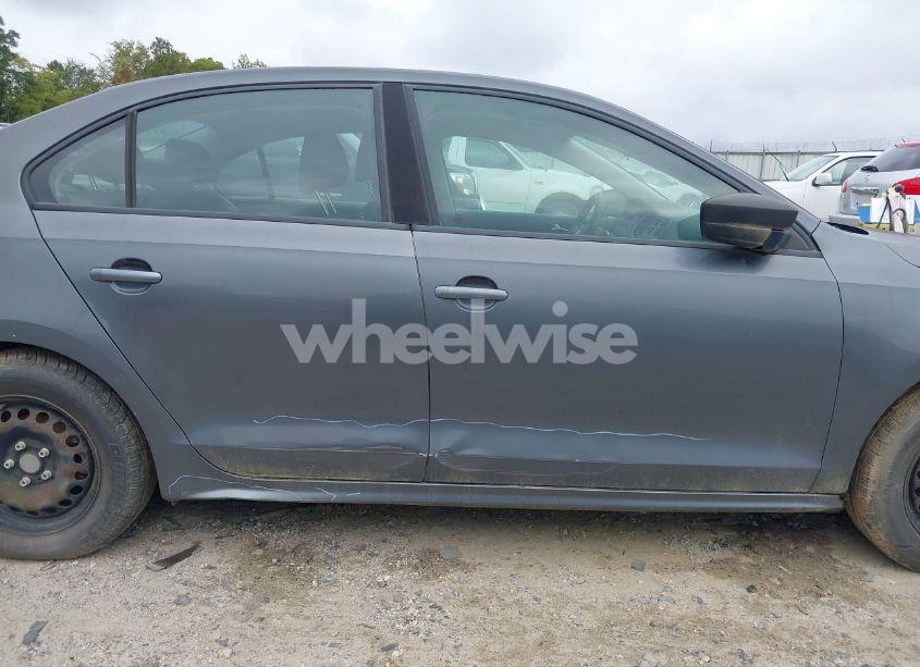 Photo 17 of 2016 Volkswagen Jetta 1.4T S (VIN 3VW267AJ9GM256116)