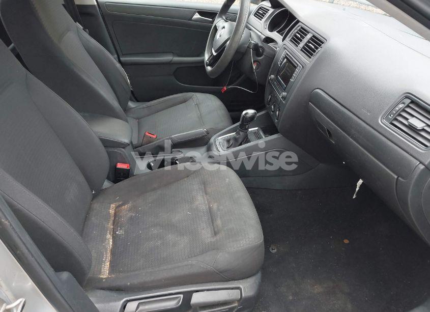 Photo 5 of 2016 Volkswagen Jetta 1.4T S (VIN 3VW267AJ9GM275474)