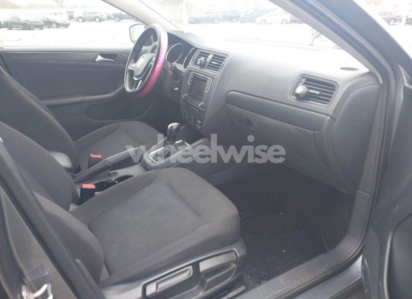 Photo 5 of 2016 Volkswagen Jetta 1.4T S (VIN 3VW267AJ9GM291643)