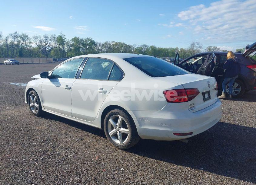 Photo 3 of 2016 Volkswagen Jetta 1.4T S (VIN 3VW267AJ9GM338895)