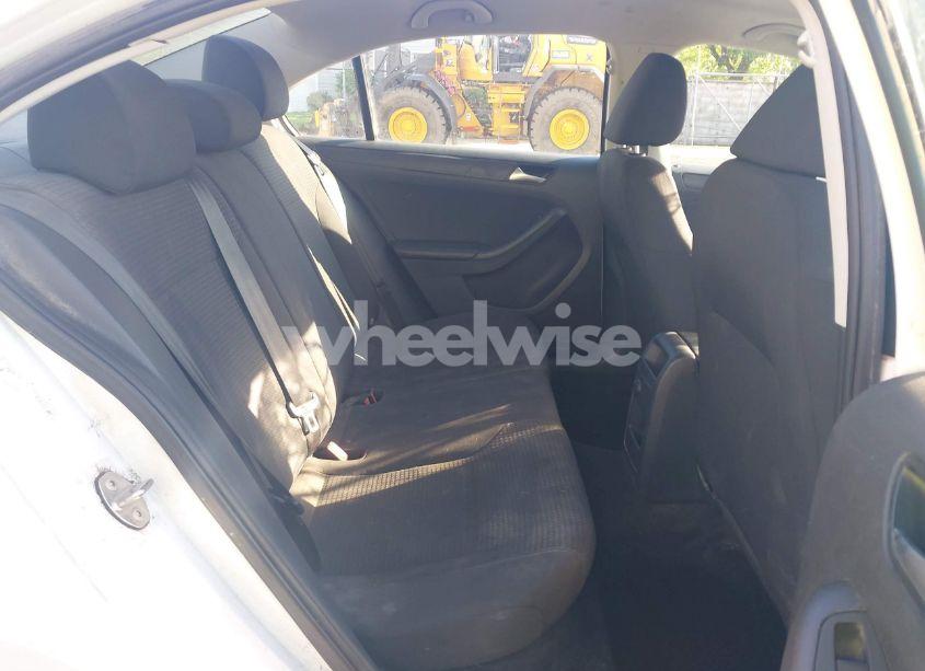 Photo 8 of 2016 Volkswagen Jetta 1.4T S (VIN 3VW267AJ9GM338895)