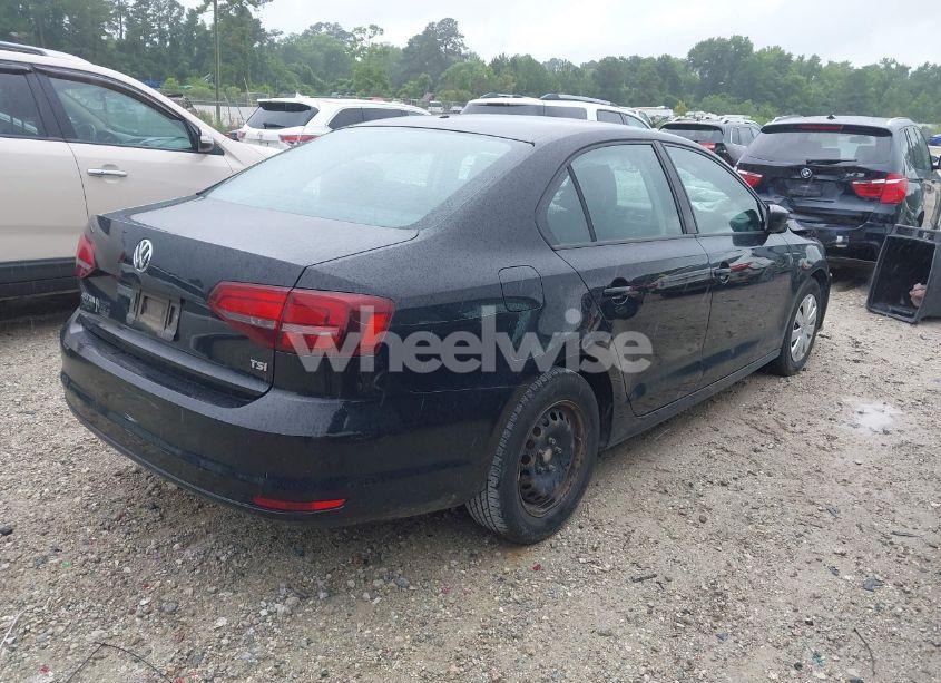 Photo 4 of 2016 Volkswagen Jetta 1.4T S (VIN 3VW267AJXGM280926)