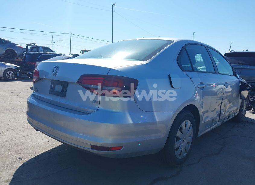 Photo 4 of 2016 Volkswagen Jetta 1.4T S (VIN 3VW267AJXGM319207)