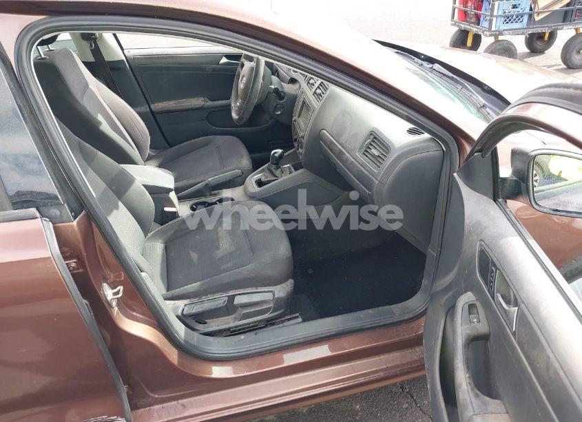 Photo 5 of 2016 Volkswagen Jetta 1.4T S (VIN 3VW267AJXGM348531)