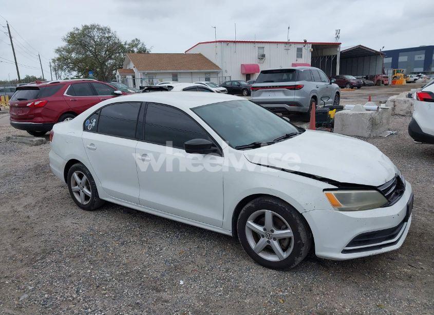 Photo 13 of 2016 Volkswagen Jetta 1.4T S (VIN 3VW267AJXGM357259)