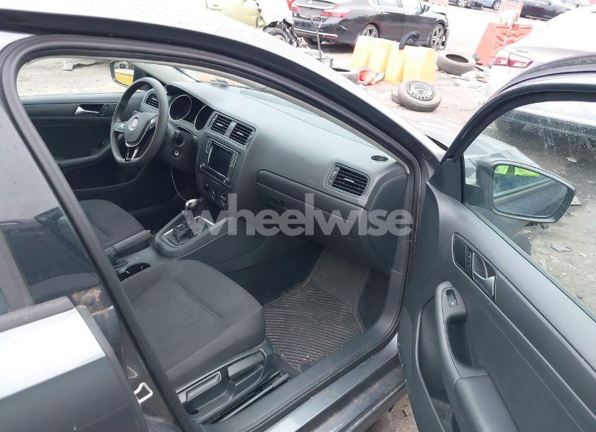 Photo 5 of 2016 Volkswagen Jetta 1.4T S (VIN 3VW267AJXGM387054)