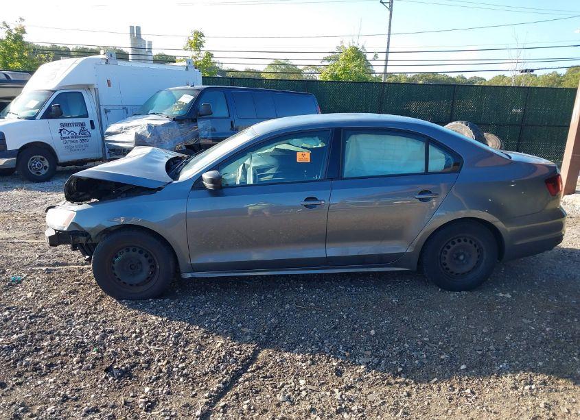 Photo 15 of 2016 Volkswagen Jetta 1.4T S (VIN 3VW267AJXGM394327)