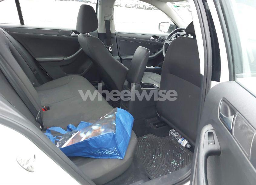 Photo 8 of 2016 Volkswagen Jetta 1.4T S (VIN 3VW267AJXGM409442)