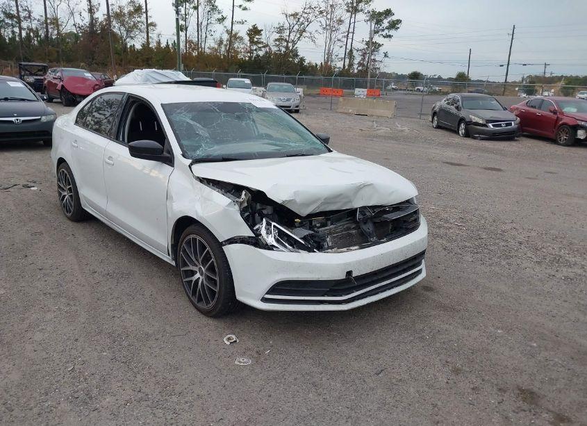 2016 Volkswagen Jetta 1.4T S (VIN 3VW267AJXGM413992) main photo