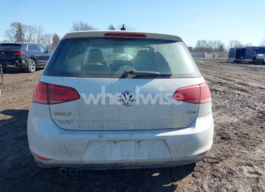 Photo 16 of 2015 Volkswagen Golf TDI S 4-DOOR (VIN 3VW2A7AU0FM053543)