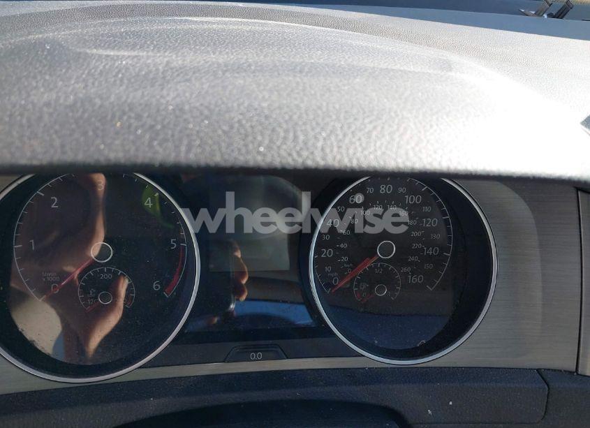 Photo 7 of 2015 Volkswagen Golf TDI S 4-DOOR (VIN 3VW2A7AU0FM053543)