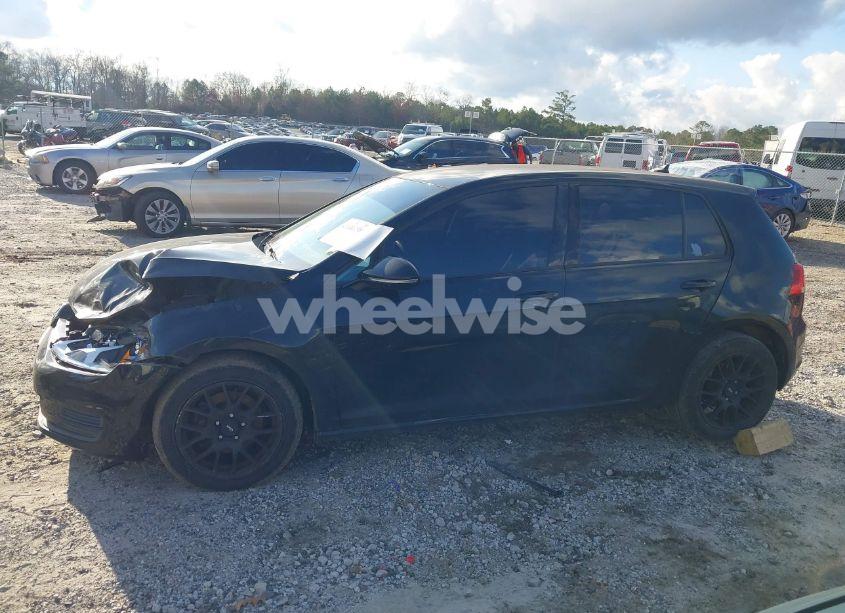 Photo 14 of 2015 Volkswagen Golf TDI S 4-DOOR (VIN 3VW2A7AU1FM026545)