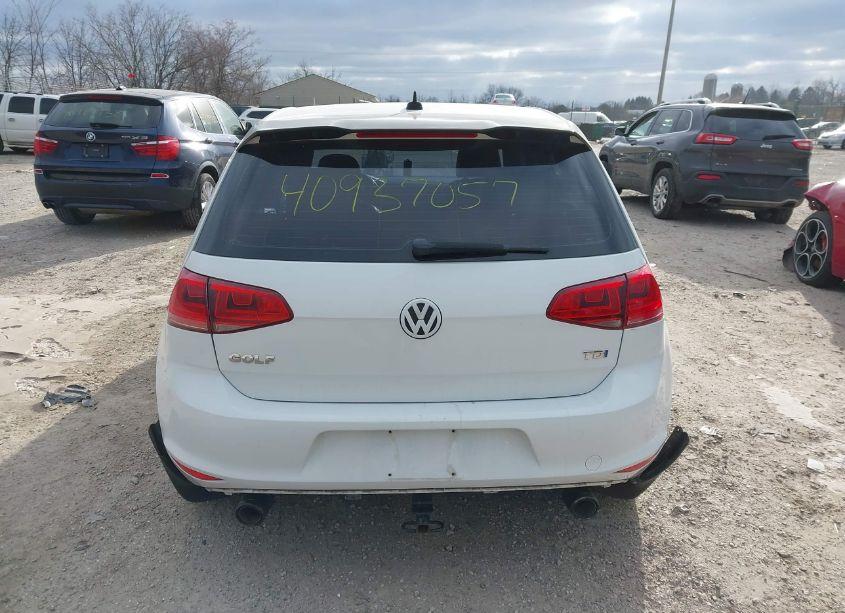 Photo 16 of 2015 Volkswagen Golf TDI SEL 4-DOOR (VIN 3VW2A7AU3FM045503)