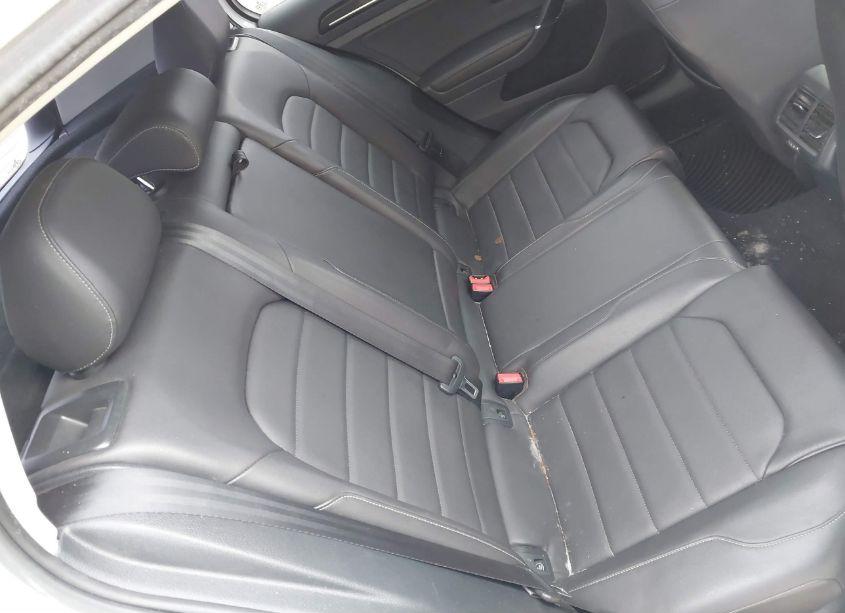 Photo 19 of 2015 Volkswagen Golf TDI SEL 4-DOOR (VIN 3VW2A7AU3FM045503)