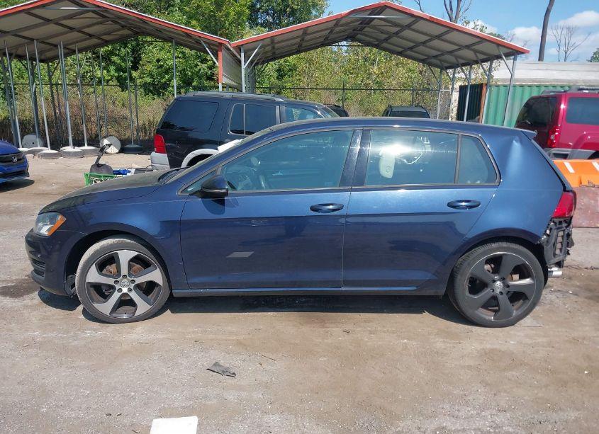 Photo 13 of 2015 Volkswagen Golf TDI S 4-DOOR (VIN 3VW2A7AU4FM041802)