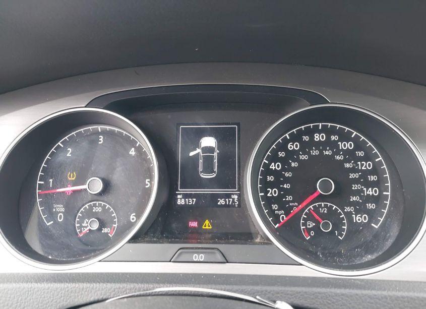 Photo 7 of 2015 Volkswagen Golf TDI S 4-DOOR (VIN 3VW2A7AU4FM051780)