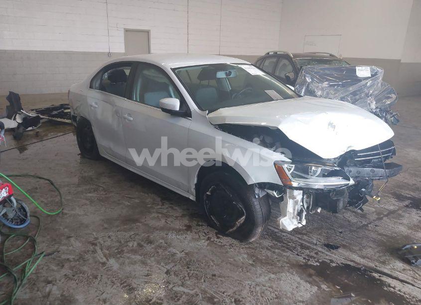 2017 Volkswagen Jetta 1.4T S (VIN 3VW2B7AJ0HM315406) main photo