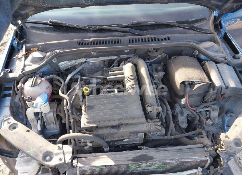 Photo 10 of 2017 Volkswagen Jetta 1.4T S (VIN 3VW2B7AJ0HM327216)