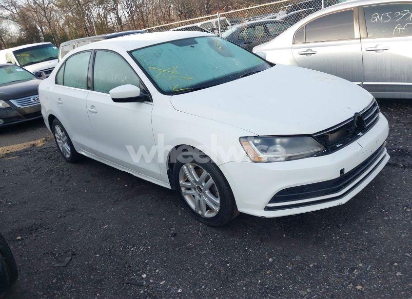 2017 Volkswagen Jetta 1.4T S (VIN 3VW2B7AJ0HM349068) main photo