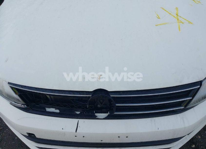 Photo 10 of 2017 Volkswagen Jetta 1.4T S (VIN 3VW2B7AJ0HM349068)