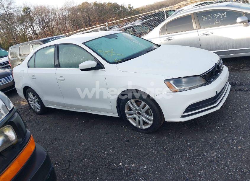Photo 12 of 2017 Volkswagen Jetta 1.4T S (VIN 3VW2B7AJ0HM349068)
