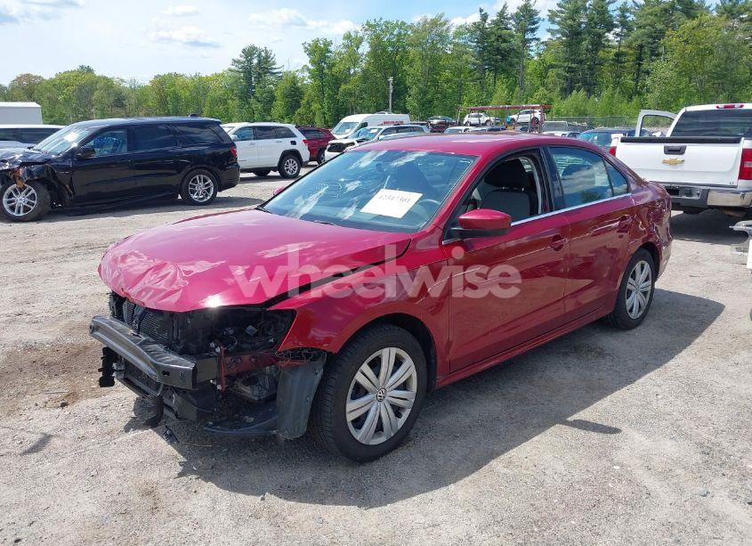 Photo 2 of 2017 Volkswagen Jetta 1.4T S (VIN 3VW2B7AJ0HM389750)