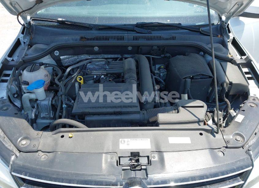 Photo 10 of 2017 Volkswagen Jetta 1.4T S (VIN 3VW2B7AJ0HM405249)