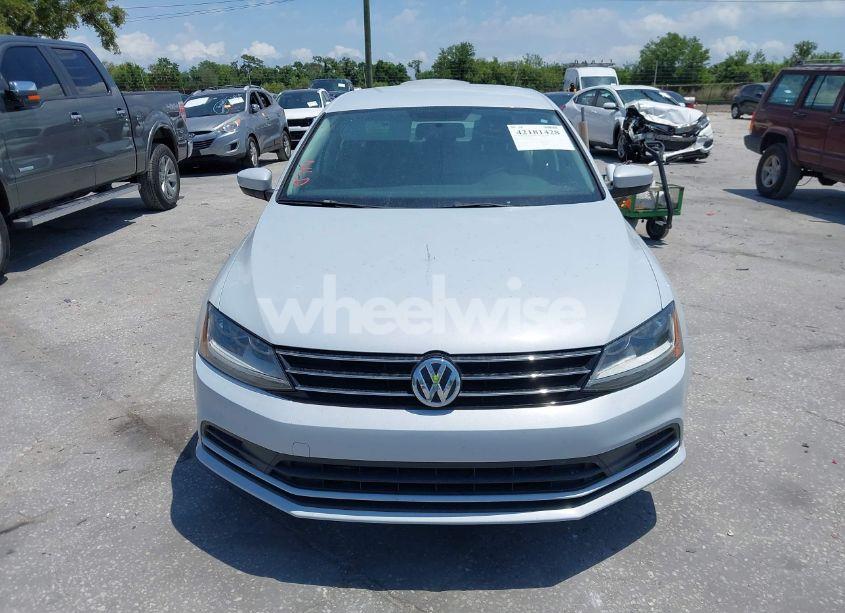 Photo 12 of 2017 Volkswagen Jetta 1.4T S (VIN 3VW2B7AJ0HM405249)