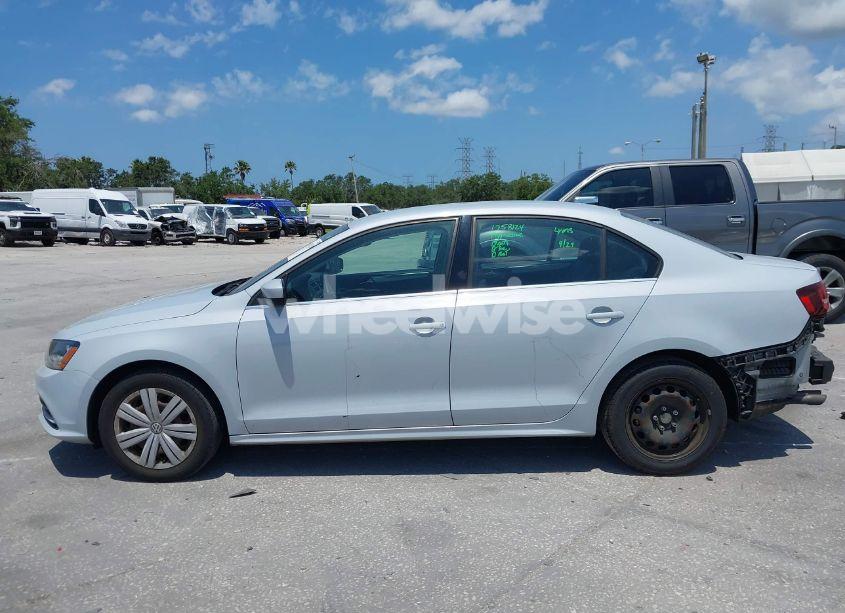 Photo 14 of 2017 Volkswagen Jetta 1.4T S (VIN 3VW2B7AJ0HM405249)