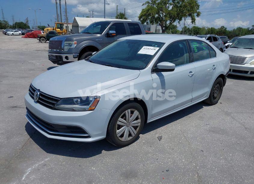 Photo 2 of 2017 Volkswagen Jetta 1.4T S (VIN 3VW2B7AJ0HM405249)