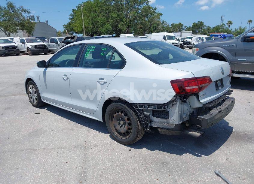 Photo 3 of 2017 Volkswagen Jetta 1.4T S (VIN 3VW2B7AJ0HM405249)