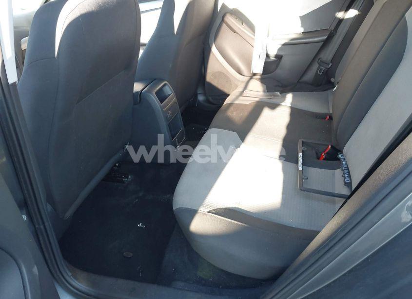 Photo 8 of 2017 Volkswagen Jetta 1.4T S (VIN 3VW2B7AJ0HM405915)