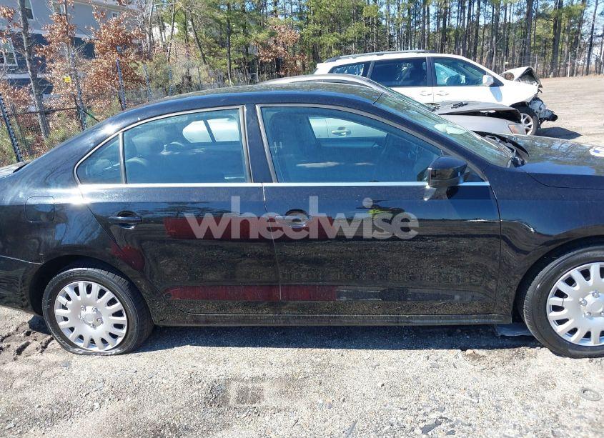 Photo 13 of 2017 Volkswagen Jetta 1.4T S (VIN 3VW2B7AJ0HM412797)