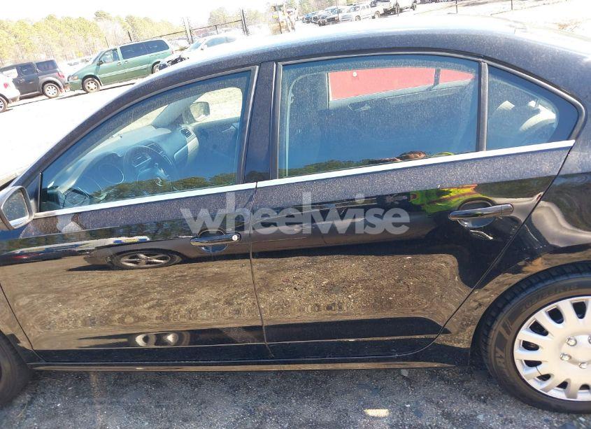 Photo 14 of 2017 Volkswagen Jetta 1.4T S (VIN 3VW2B7AJ0HM412797)