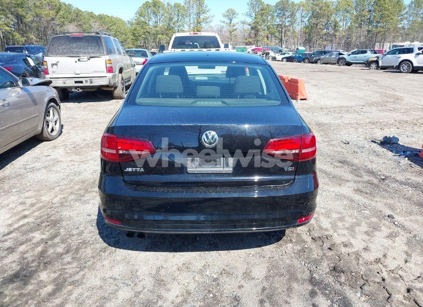 Photo 16 of 2017 Volkswagen Jetta 1.4T S (VIN 3VW2B7AJ0HM412797)